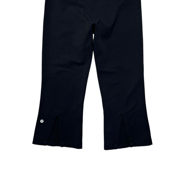 Lululemon Women's‎ Black Capri Leggings - Picture 7 of 9